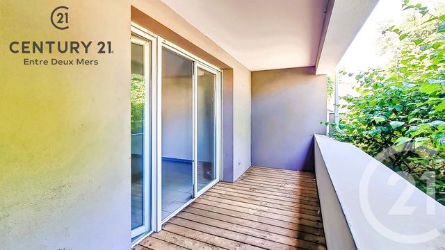 Appartement T3 à vendre - 3 pièces - 61.75 m2 - ARTIGUES PRES BORDEAUX - 33 - AQUITAINE - Century 21 Entre Deux Mers
