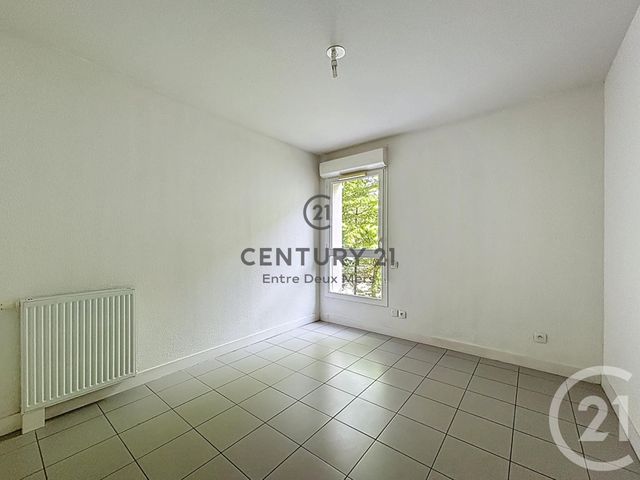 Appartement T3 à vendre - 3 pièces - 63.0 m2 - FLOIRAC - 33 - AQUITAINE - Century 21 Entre Deux Mers