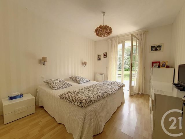 Afficher la photo en grand maison à vendre - 5 pièces - 142.2 m2 - ST ANDRE DE CUBZAC - 33 - AQUITAINE - Century 21 Entre Deux Mers