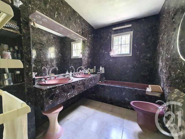 Afficher la photo en grand maison à vendre - 5 pièces - 142.2 m2 - ST ANDRE DE CUBZAC - 33 - AQUITAINE - Century 21 Entre Deux Mers