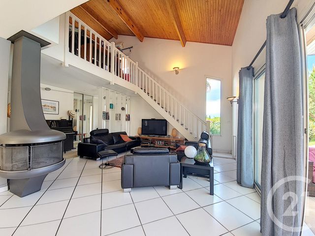 maison à vendre - 7 pièces - 165.0 m2 - ARTIGUES PRES BORDEAUX - 33 - AQUITAINE - Century 21 Entre Deux Mers maison à vendre - 7 pièces - 165.0 m2 - ARTIGUES PRES BORDEAUX - 33 - AQUITAINE - Century 21 Entre Deux Mers