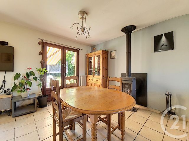 Afficher la photo en grand maison à vendre - 6 pièces - 110.0 m2 - ARTIGUES PRES BORDEAUX - 33 - AQUITAINE - Century 21 Entre Deux Mers