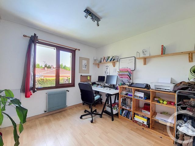 Afficher la photo en grand maison à vendre - 6 pièces - 110.0 m2 - ARTIGUES PRES BORDEAUX - 33 - AQUITAINE - Century 21 Entre Deux Mers