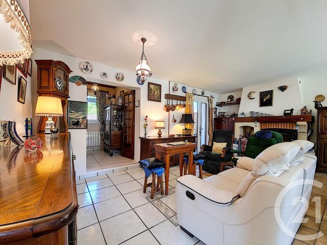 maison à vendre - 5 pièces - 154.0 m2 - POMPIGNAC - 33 - AQUITAINE - Century 21 Entre Deux Mers maison à vendre - 5 pièces - 154.0 m2 - POMPIGNAC - 33 - AQUITAINE - Century 21 Entre Deux Mers