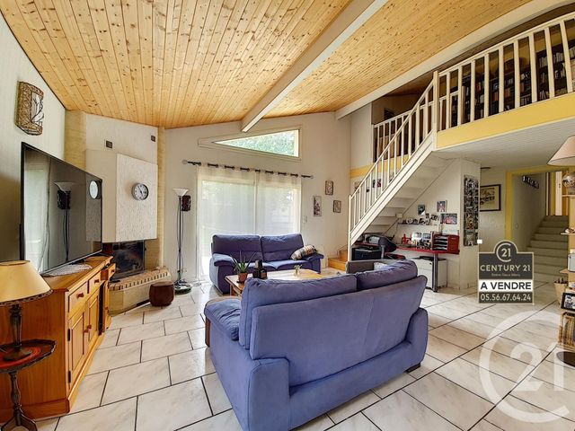 Afficher la photo en grand maison à vendre - 6 pièces - 156.0 m2 - ARTIGUES PRES BORDEAUX - 33 - AQUITAINE - Century 21 Entre Deux Mers