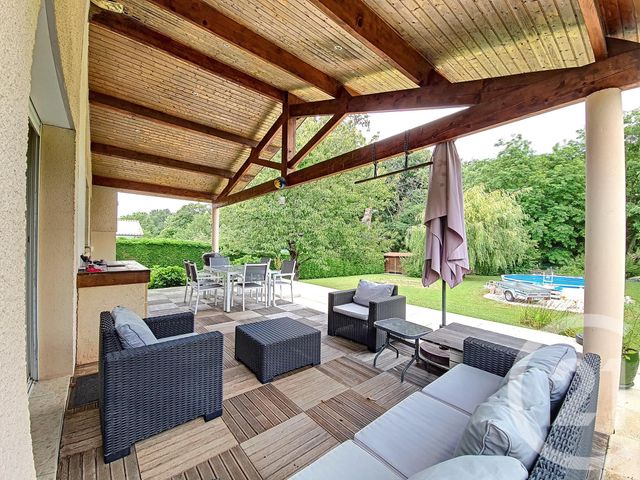 Afficher la photo en grand maison à vendre - 6 pièces - 156.0 m2 - ARTIGUES PRES BORDEAUX - 33 - AQUITAINE - Century 21 Entre Deux Mers