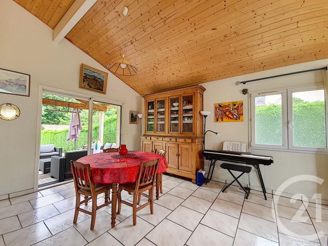 Afficher la photo en grand maison à vendre - 6 pièces - 156.0 m2 - ARTIGUES PRES BORDEAUX - 33 - AQUITAINE - Century 21 Entre Deux Mers
