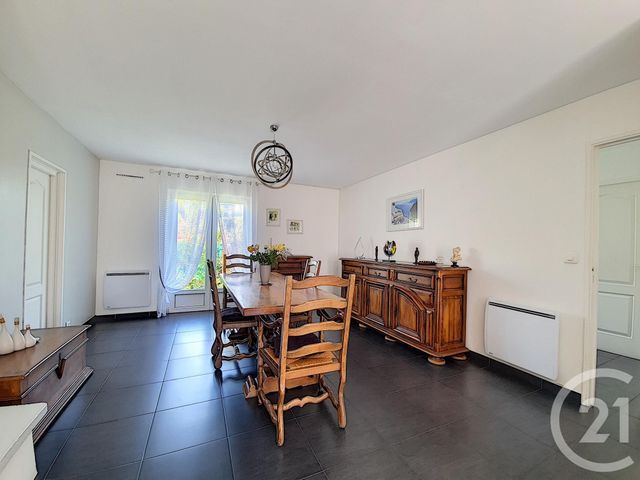 maison à vendre - 4 pièces - 121.6 m2 - SALLEBOEUF - 33 - AQUITAINE - Century 21 Entre Deux Mers maison à vendre - 4 pièces - 121.6 m2 - SALLEBOEUF - 33 - AQUITAINE - Century 21 Entre Deux Mers