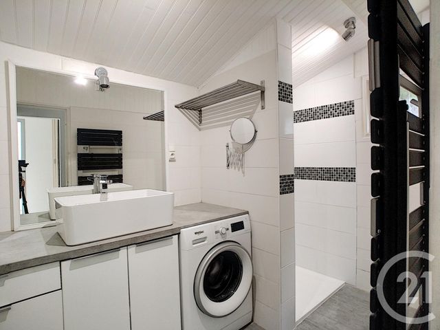 Afficher la photo en grand maison à louer - 5 pièces - 79.92 m2 - YVRAC - 33 - AQUITAINE - Century 21 Entre Deux Mers