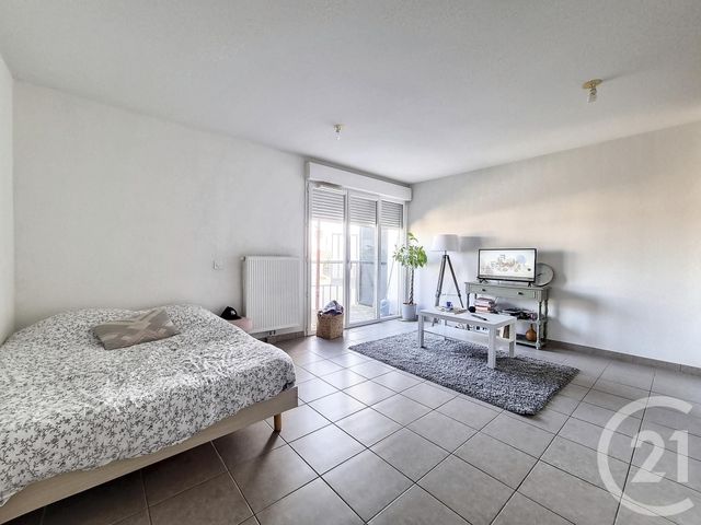 Appartement F1 à vendre CENON